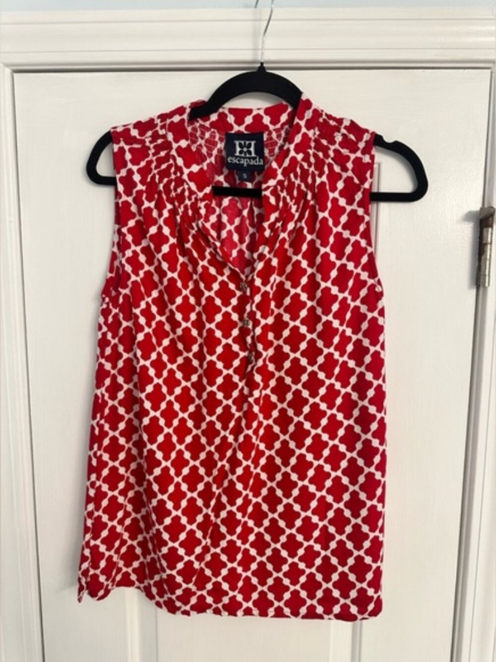 Escapada Red and White Women's Top